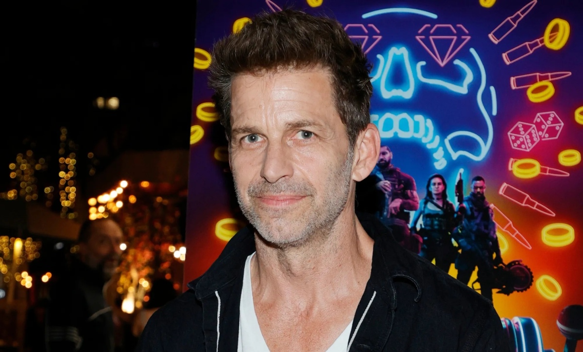 The director Zack Snyder reveals the reasons for his recent messages on social networks