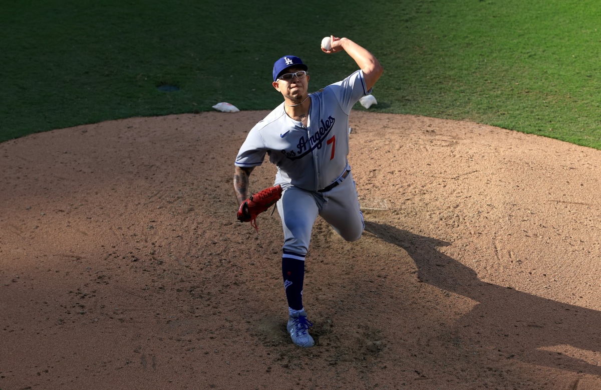 LA Dodgers rallied in extrainning and beat San Diego Padres Mexican Julio Urias pitched six innings LA Dodgers rallied in extrainning and beat San Diego Padres Mexican Julio Urias pitched six innings