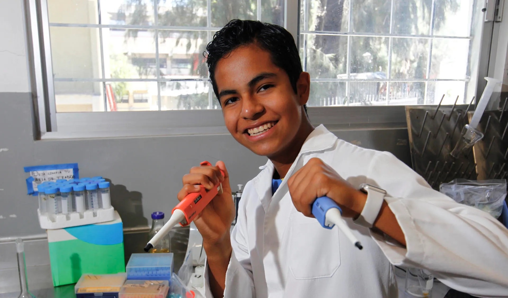 12 year old teenager at Mexico became the worlds youngest molecular biologist