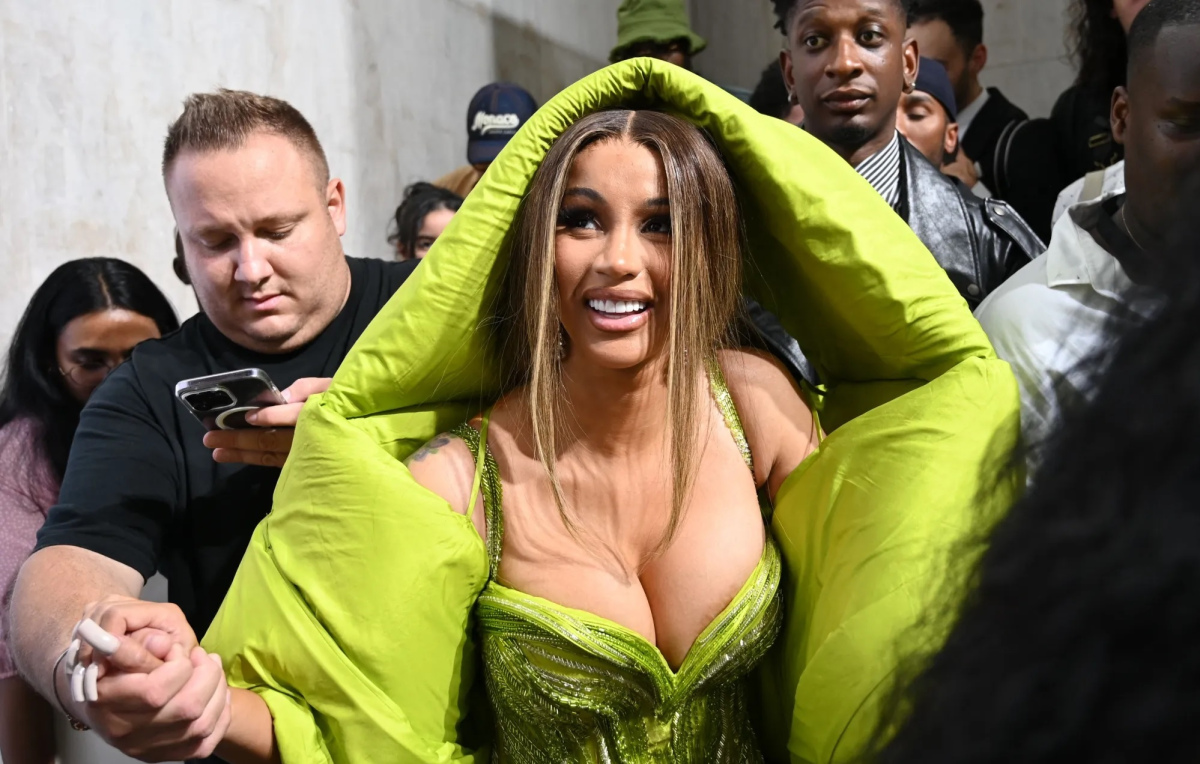 Cardi B is criticized for twerking in front of a child character during her daughters celebration