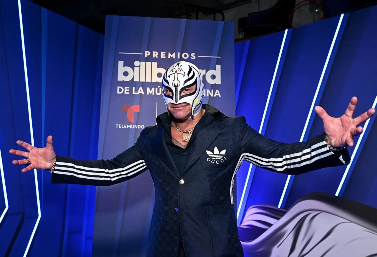 Rey Mysterio wants to repay his wife support when his time comes to retire - Gossibox.com