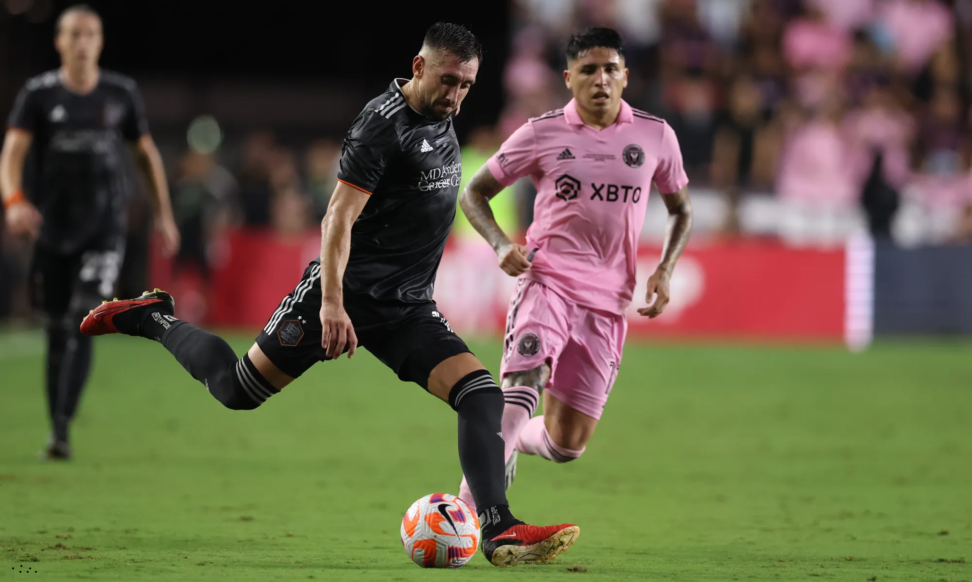 The Houston Dynamo qualifies for the MLS semifinal with an assist from Hector Herrera - Gossibox.com