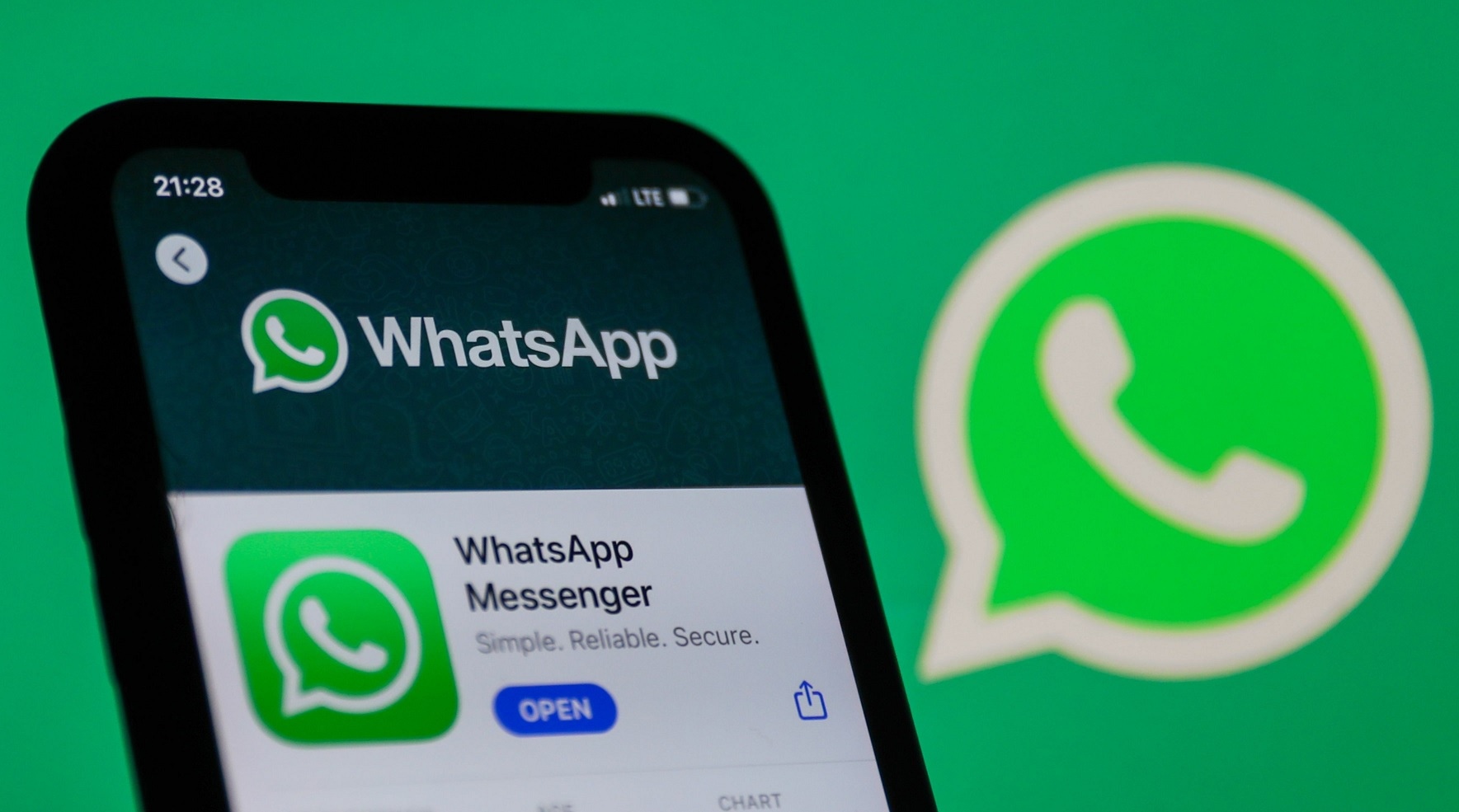 New WhatsApp update will block screenshots