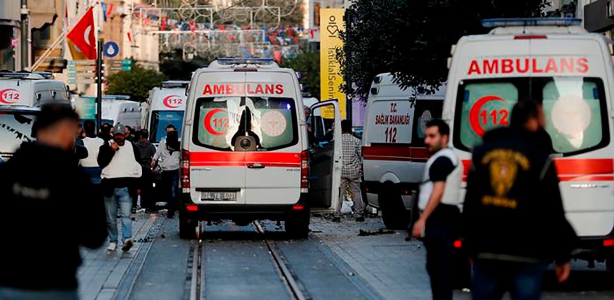 Strong explosion rocks Istanbul
