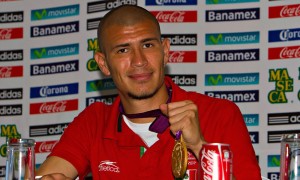 Olympic champion with El Tri in London 2012 announced his retirement from soccer at the age of 32