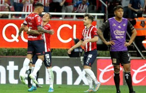 Chivas bury Mazatlan and secure the third place in the regular round of the Closing Tournament of Liga MX
