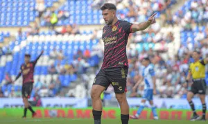 Tijuana's unusual own goal against Puebla in a carom play and with the entire team defending